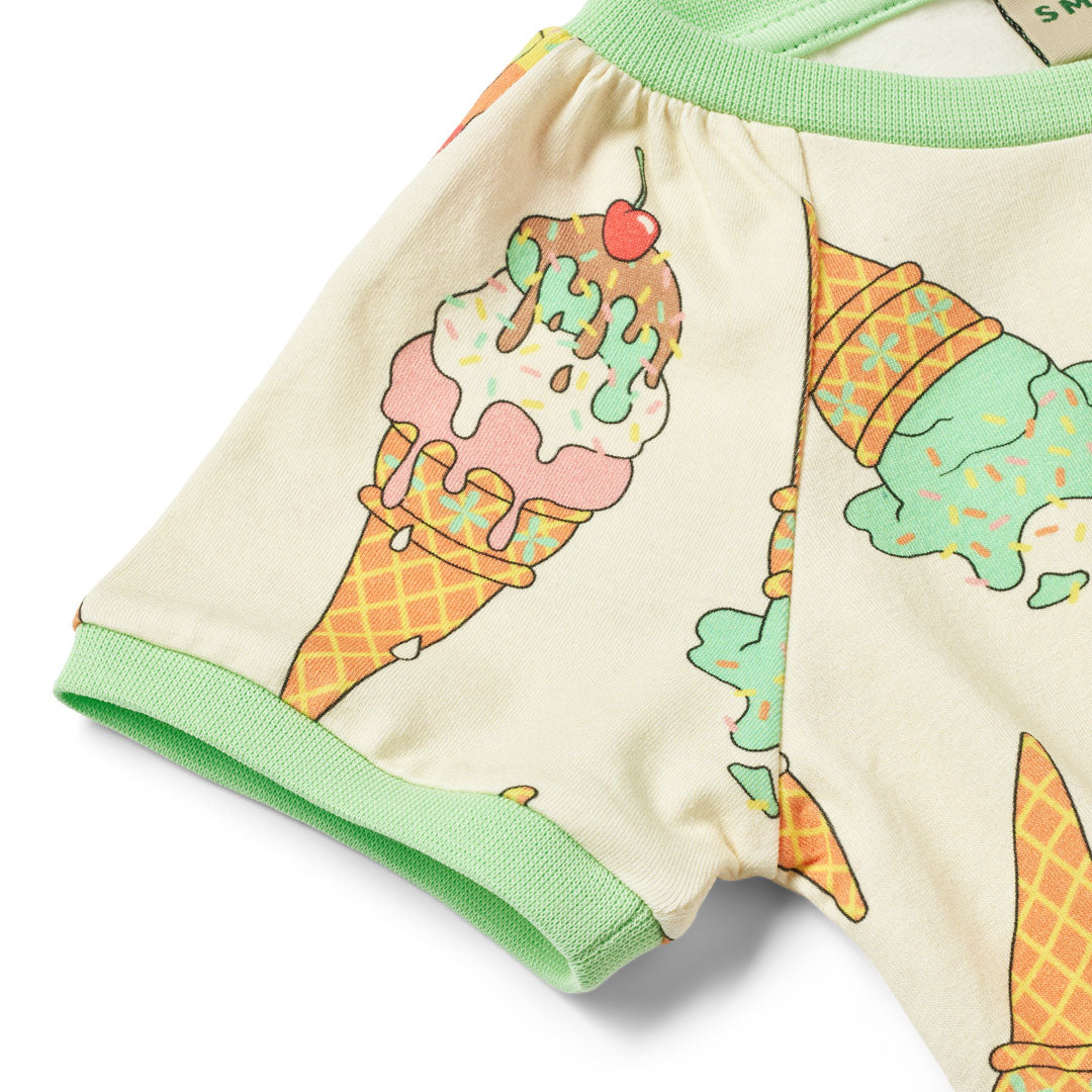 Short sleeved dress- ice cream, marshmallow