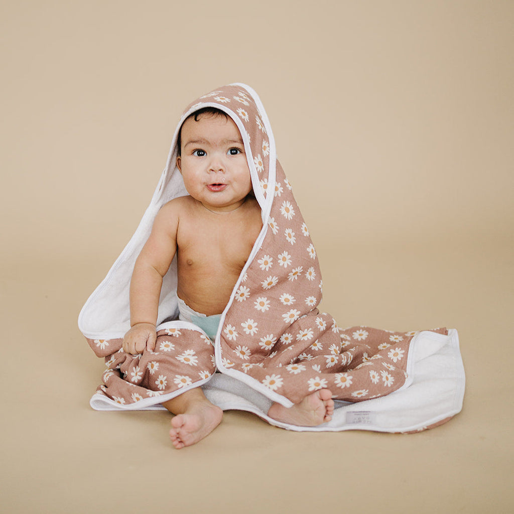 Muslin hooded towel- daisy dream*